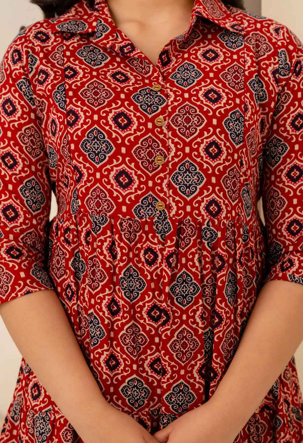 Maroon Geometric Printed Collared Viscose Rayon Maternity & Feeding Midi Dress